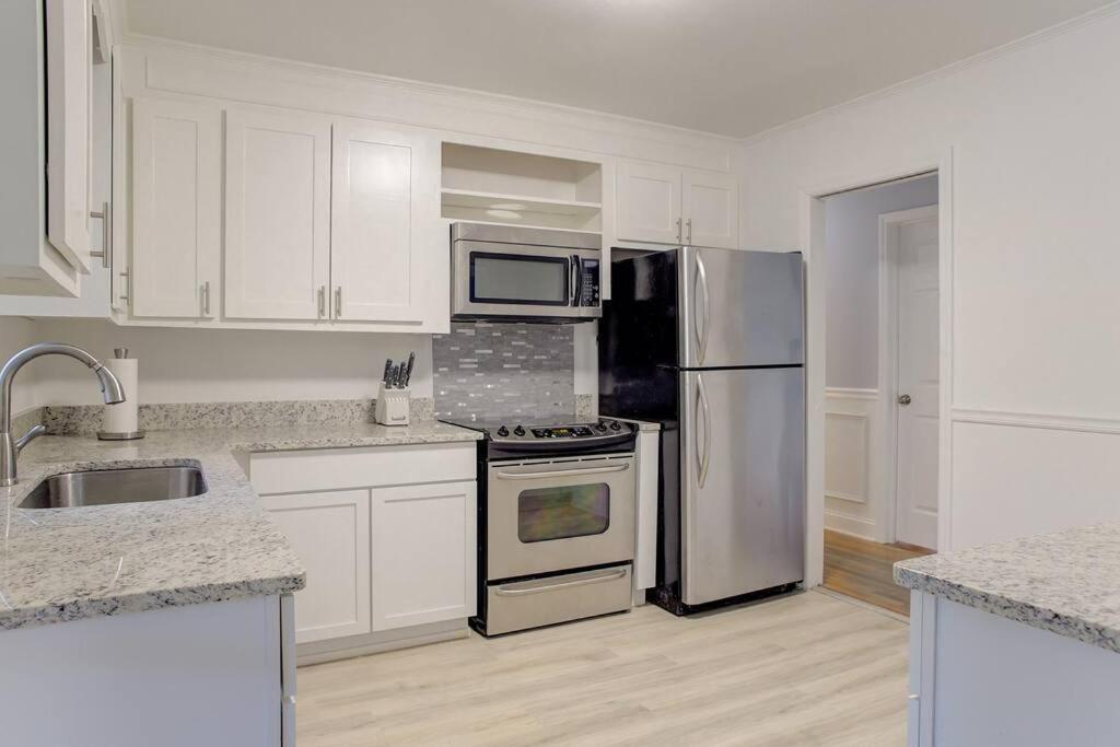 Charming Home Near Folly & Downtown Charleston Extérieur photo