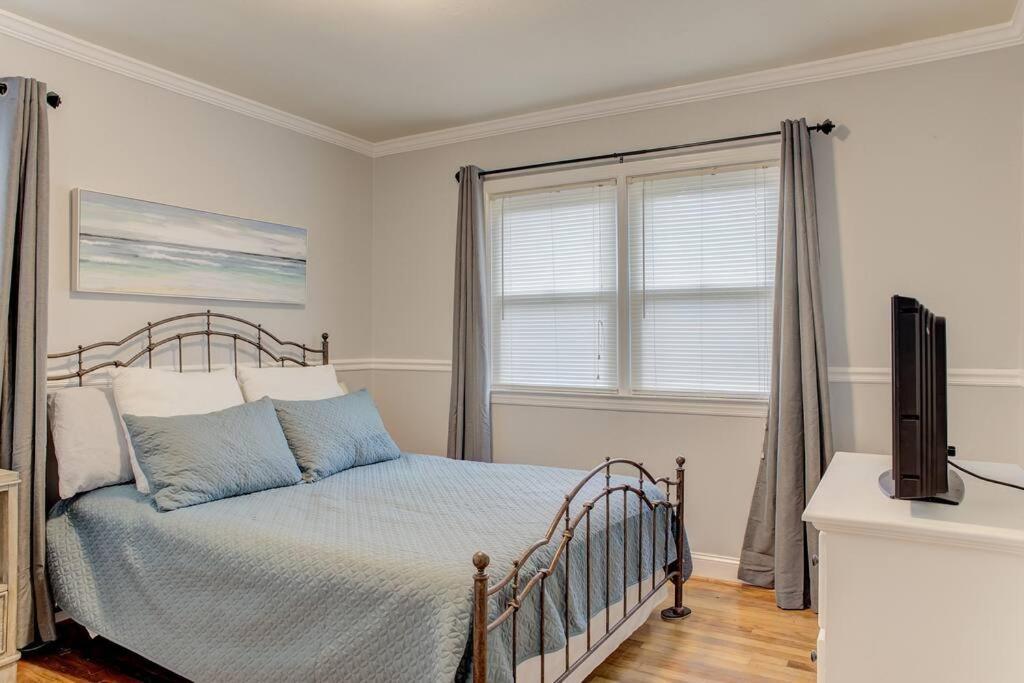 Charming Home Near Folly & Downtown Charleston Extérieur photo