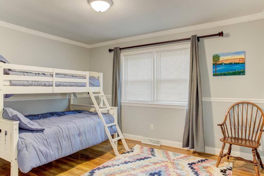Charming Home Near Folly & Downtown Charleston Extérieur photo